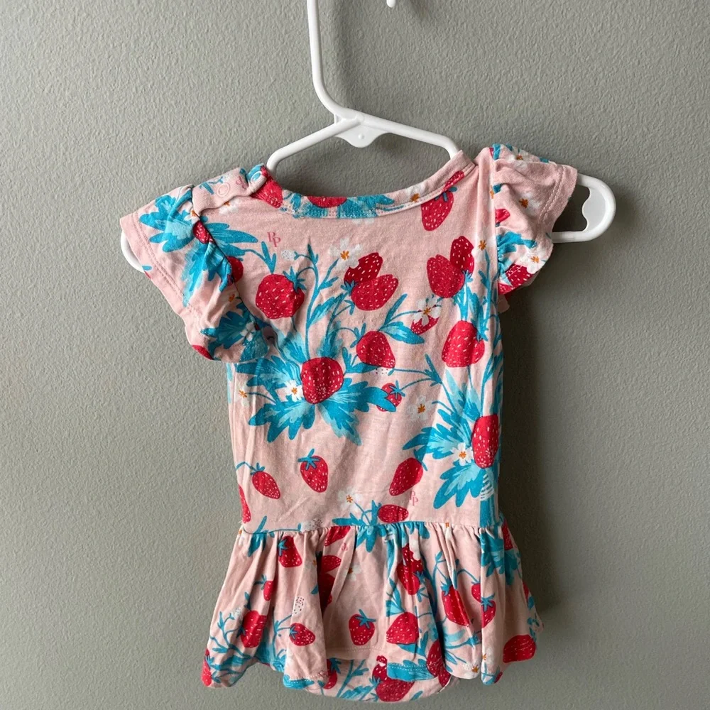 Posh Peanut Bamboo Pink and Green Strawberries Bodysuit Twirl - Picture 5 of 5